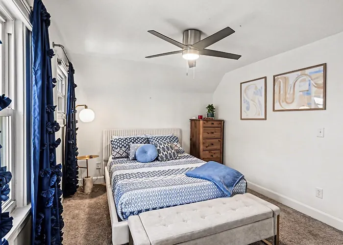 Luxe 2br Franklinton - Private Patio - 2car Garage Сasa de vacaciones *