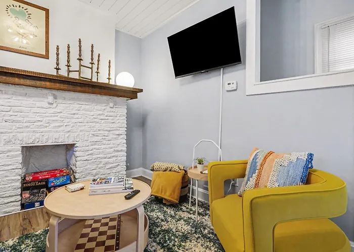 Luxe 2br Franklinton - Private Patio - 2car Garage *