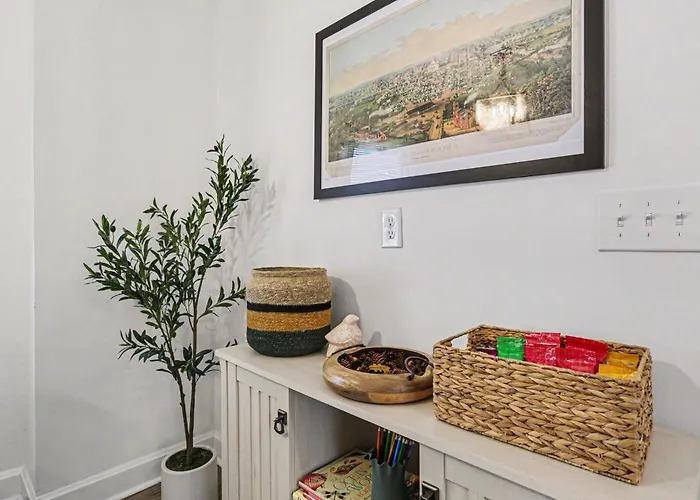 Сasa de vacaciones Luxe 2br Franklinton - Private Patio - 2car Garage Columbus